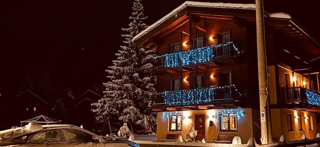 Villa Americana Chambres d'Hotes Champoluc Exterior foto